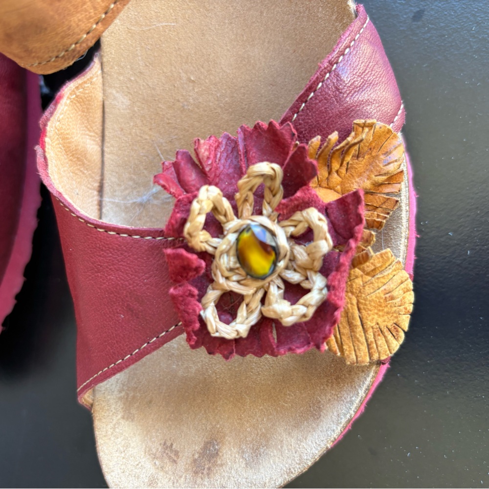 Think! Julia Backstrap Red Leather Floral Sandals Size EU 38 - Picture 7 of 16